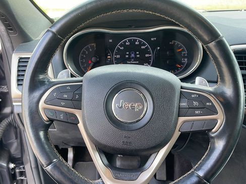 Used 2016 Jeep Grand Cherokee Limited AWD/4WD image 22