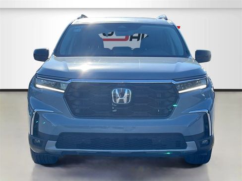 Used 2023 Honda Pilot Elite image 2