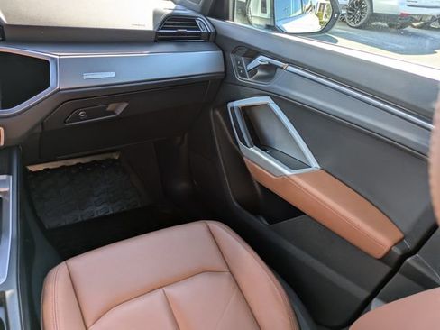 Used 2022 Audi Q3 2.0T Premium Plus image 17