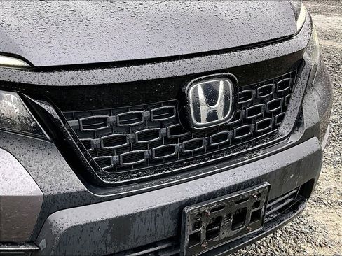Used 2019 Honda Passport Sport image 19