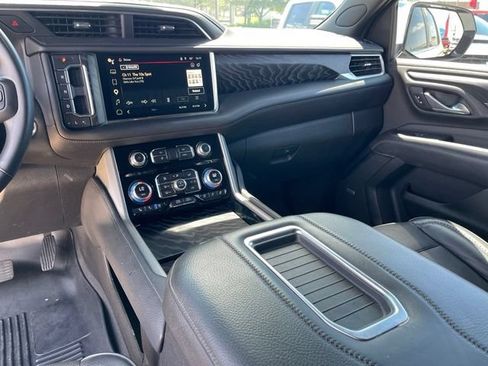 Used 2023 GMC Yukon Denali AWD/4WD image 20