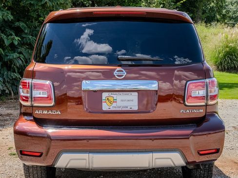 Used 2018 Nissan Armada Platinum RWD image 4