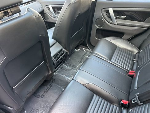 Used 2025 Land Rover Discovery Sport S image 13