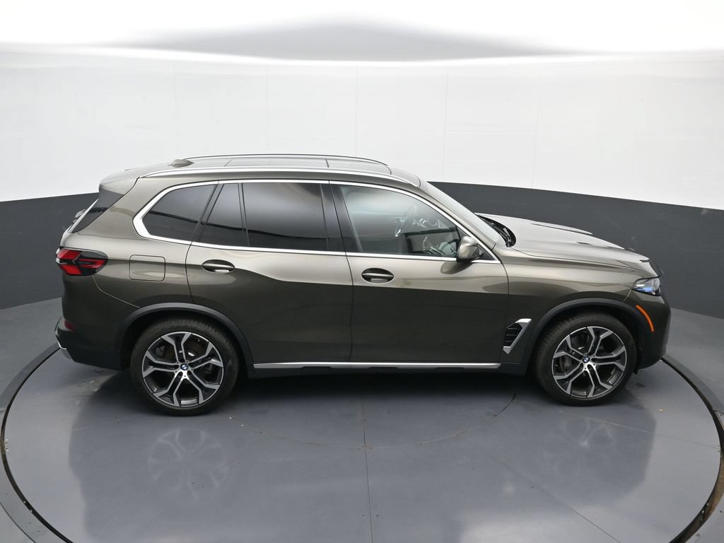 Used 2026 BMW X5 xDrive40i AWD/4WD image 37