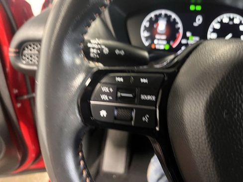 Used 2023 Honda HR-V Sport image 25