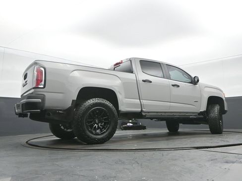 Used 2022 GMC Canyon AT4 image 30