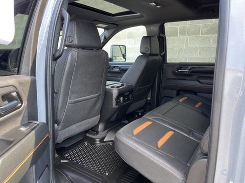 Used 2024 GMC Sierra 3500 AT4 w/ AT4 Premium Plus Package AWD/4WD image 13