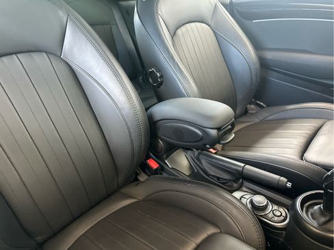 Certified 2024 MINI Cooper S w/ Signature Upholstery Package FWD image 13