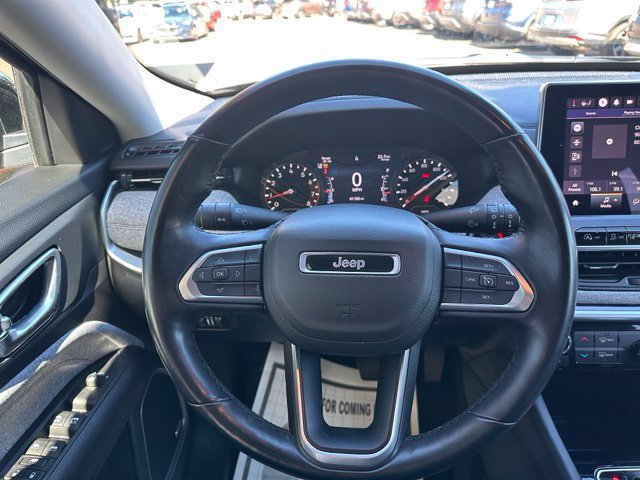 Used 2022 Jeep Compass Latitude w/ Sun and Sound Group AWD/4WD image 15