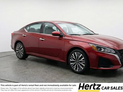 Used 2025 Nissan Altima 2.5 SV