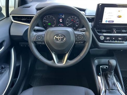 Used 2024 Toyota Corolla SE FWD image 16