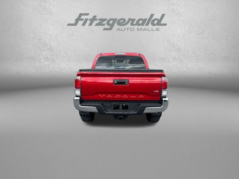 Used 2023 Toyota Tacoma TRD Off-Road image 6