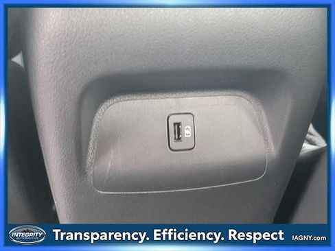 Used 2023 Nissan Sentra SV FWD image 28