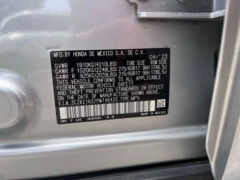 Used 2023 Honda HR-V LX image 12