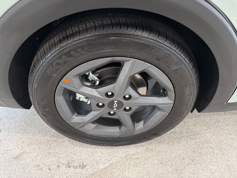 Used 2026 Kia K4 LXS image 23