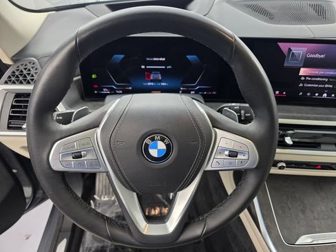 Certified 2024 BMW X7 xDrive40i w/ Premium Package AWD/4WD image 20