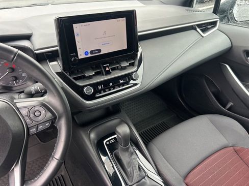 Used 2024 Toyota Corolla SE image 30