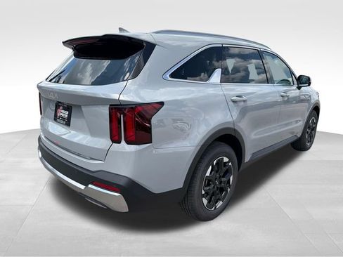 New 2026 Kia Sorento S FWD image 7