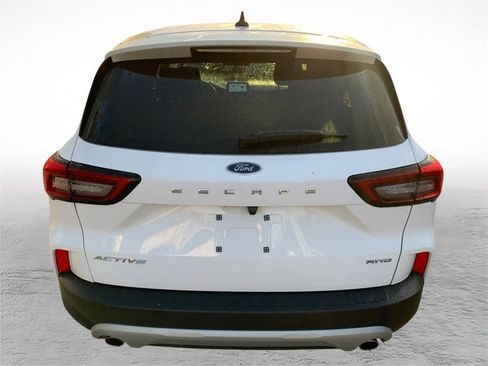 Used 2023 Ford Escape Active image 3
