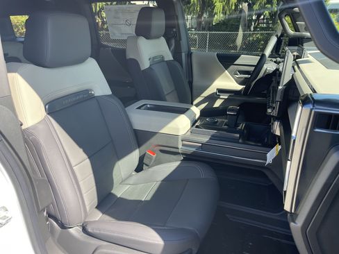 New 2026 GMC Hummer EV SUV AWD/4WD image 62