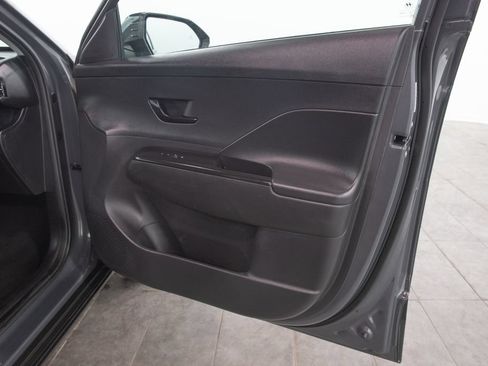Used 2024 Hyundai Kona SEL FWD image 15