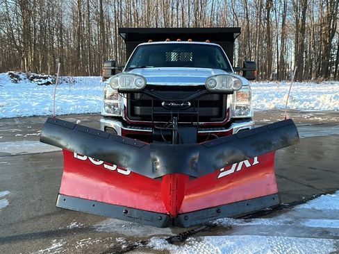 Used 2015 Ford F350 XL w/ Power Equipment Group image 24
