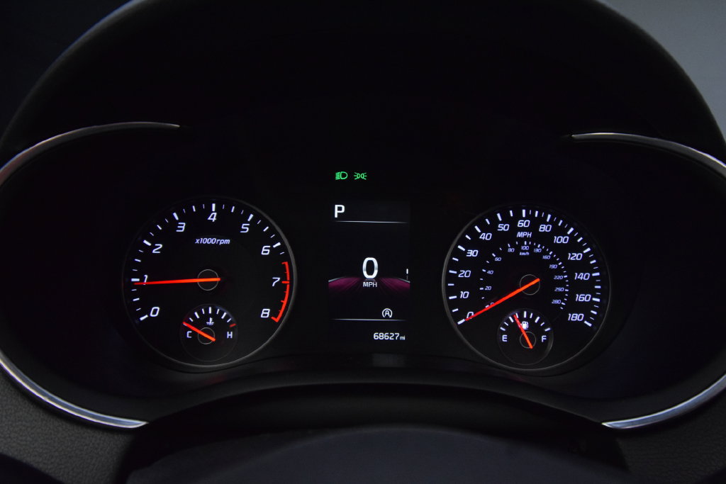 Used 2022 Kia Stinger GT-Line w/ Sun & Sound Package AWD/4WD image 17