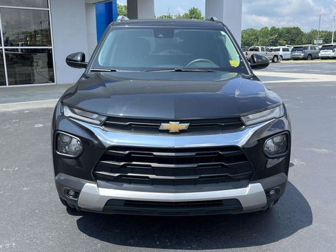 Used 2023 Chevrolet TrailBlazer LT FWD image 8