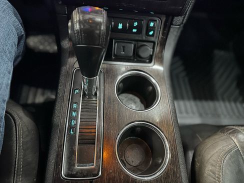 Used 2015 Chevrolet Traverse LTZ w/ LPO, 'HIT The Road' Package image 22