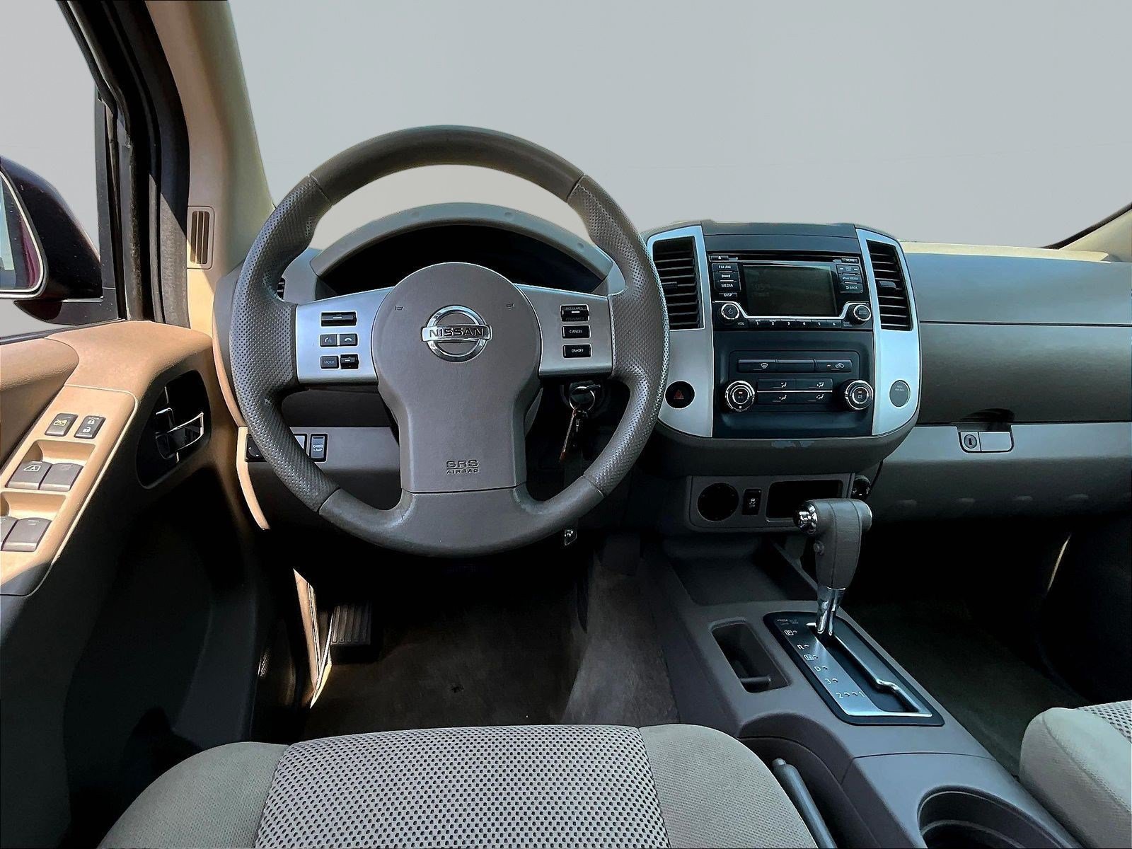Used 2018 Nissan Frontier SV RWD image 9