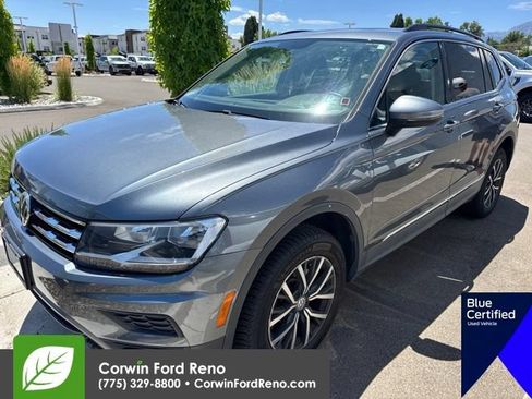 Used 2020 Volkswagen Tiguan SE w/ Panoramic Sunroof Package AWD/4WD image 4