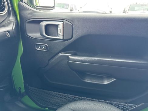 Used 2020 Jeep Wrangler Unlimited Sport S image 23