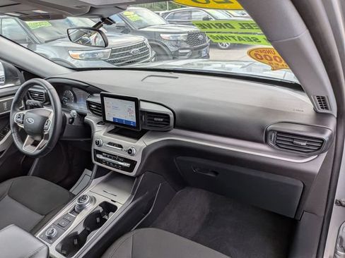 Certified 2023 Ford Explorer XLT AWD/4WD image 24