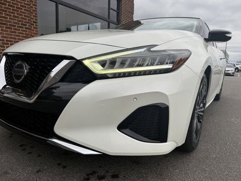 Used 2020 Nissan Maxima 3.5 SL w/ Floor Mat Group image 10