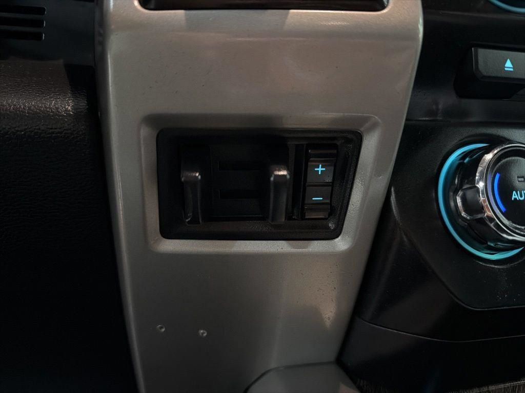 Used 2018 Ford F250 Lariat w/ Chrome Package AWD/4WD image 45