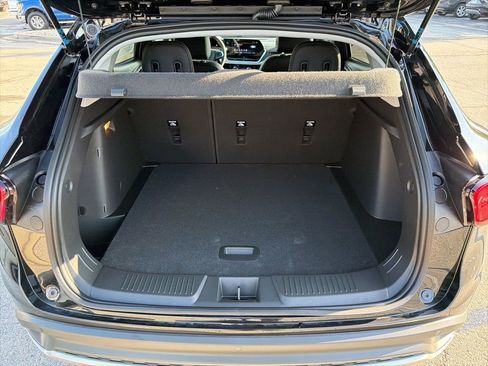 New 2026 Chevrolet Trax LT FWD image 11