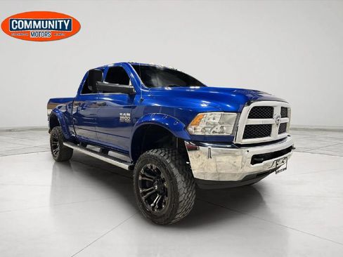 Used 2016 RAM 2500 Tradesman w/ Chrome Appearance Group AWD/4WD image 9
