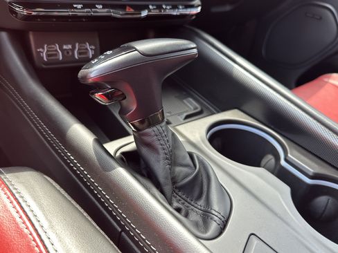 Used 2021 Dodge Durango R/T w/ Technology Group AWD/4WD image 31