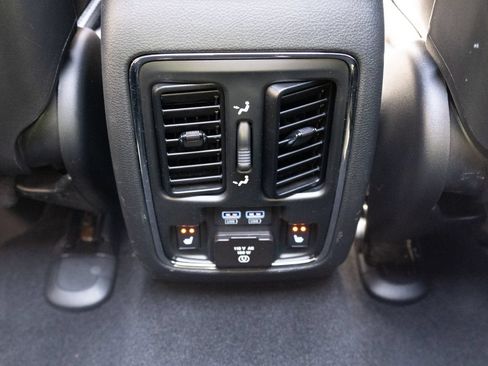 Used 2020 Jeep Grand Cherokee SRT AWD/4WD image 19