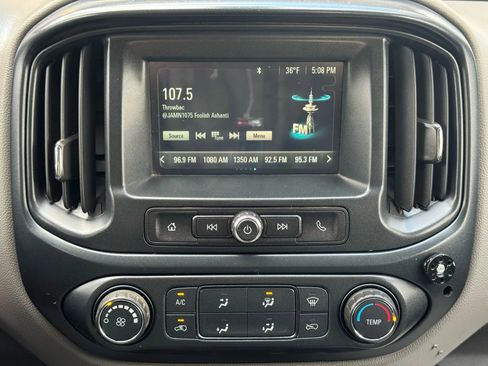 Used 2018 Chevrolet Colorado W/T w/ WT Convenience Package AWD/4WD image 24