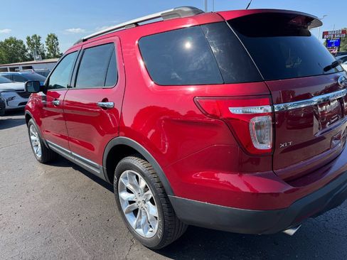 Used 2014 Ford Explorer XLT w/ Equipment Group 202A AWD/4WD image 10
