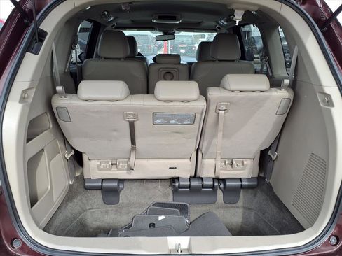 Used 2014 Honda Odyssey EX-L image 19