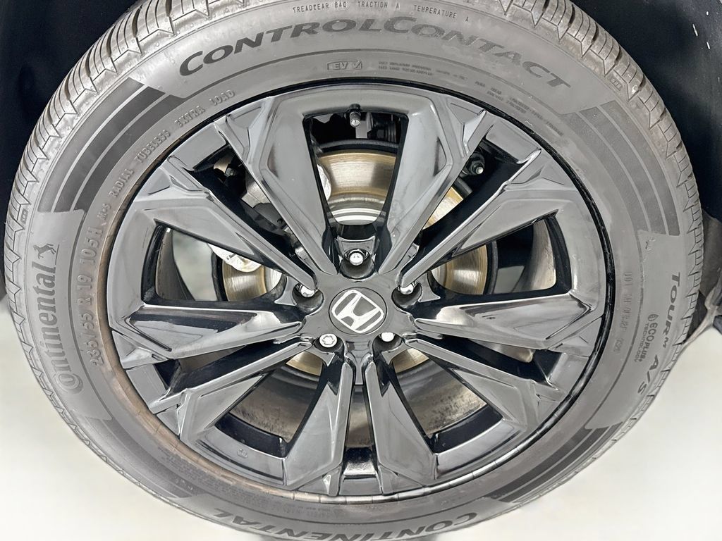 Used 2024 Honda CR-V Sport Touring image 32