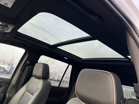 Used 2021 Chevrolet Tahoe Premier image 24