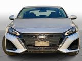 Used 2023 Nissan Altima 2.5 SV image 3