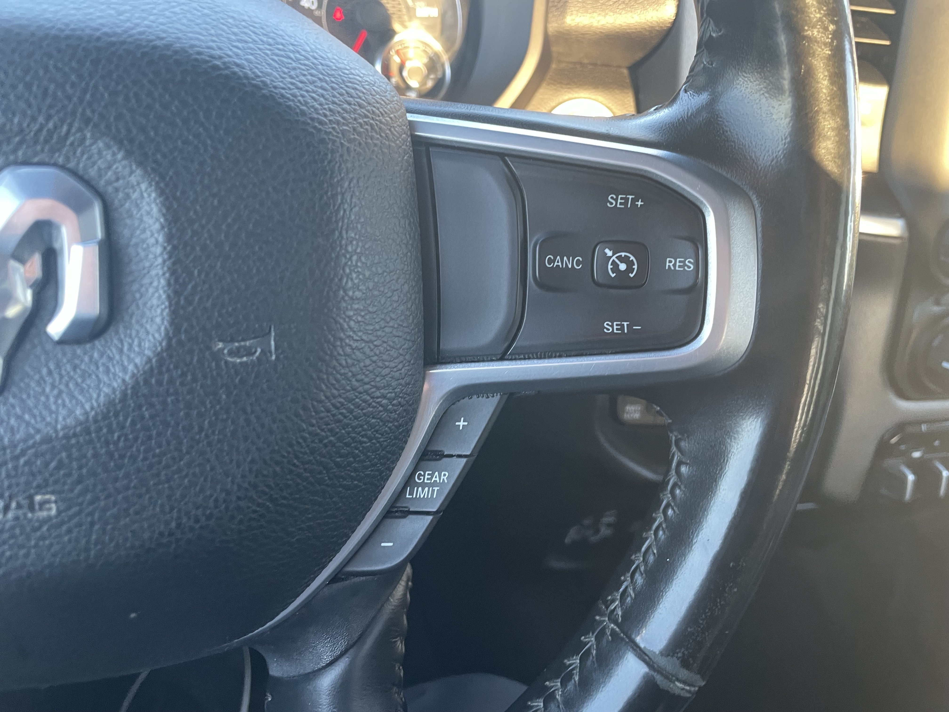 Used 2023 RAM 2500 Big Horn w/ Level 1 Equipment Group AWD/4WD image 17