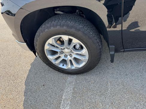 Certified 2023 Chevrolet Silverado 1500 LTZ w/ LTZ Convenience Package II image 16