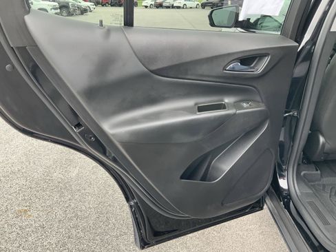 Used 2024 Chevrolet Equinox LT w/ LPO, Floor Liner Package FWD image 47