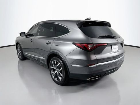 Used 2023 Acura MDX SH-AWD w/ Technology Package image 3