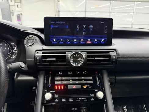 Used 2023 Lexus IS 500 image 15